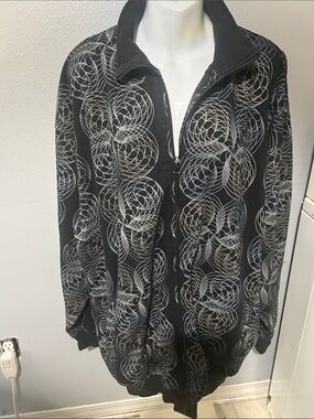 4Fatherz Black Zip-Front Women's Jacket with Spiral Pattern Size 2XL